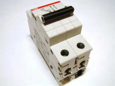 Выключатель 2-полюс 2 D40 для сварочного аппарата Дуга в Ноябрьске